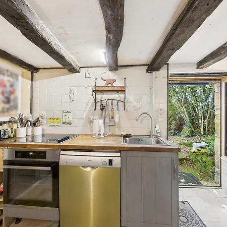 بيت للعطل Jolie Maison Avec Piscine Et Jardin Au Calme سان-ليون-سور-فيزير