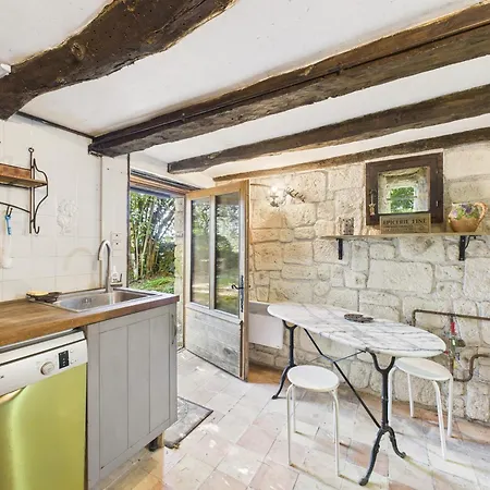 Jolie Maison Avec Piscine Et Jardin Au Calme