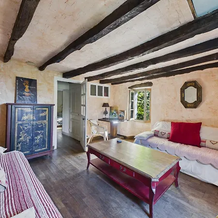 Jolie Maison Avec Piscine Et Jardin Au Calme * سان-ليون-سور-فيزير